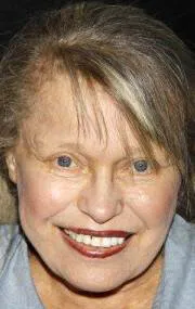 Фотография актёра Луиза Лэссер (Louise Lasser)