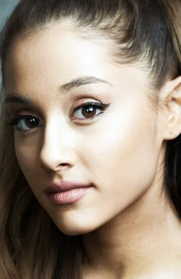 Фотография актёра Ариана Гранде (Ariana Grande)