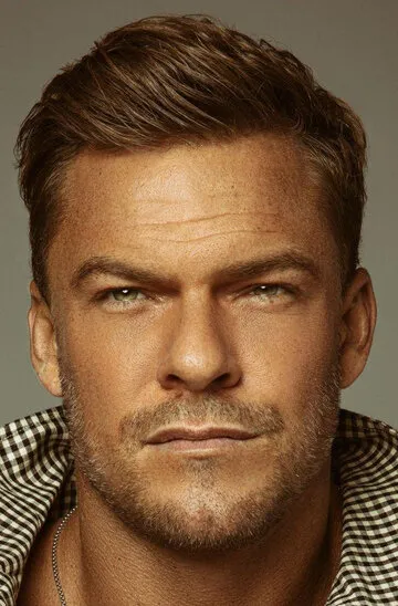 Фотография актёра Алан Ричсон (Alan Ritchson)