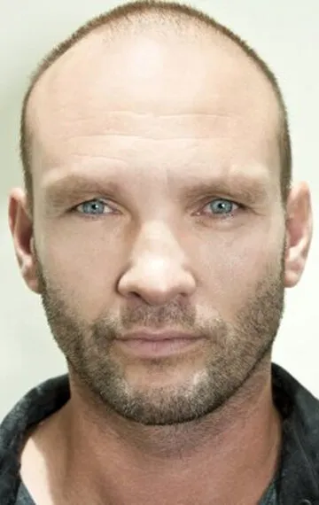 Фотография актёра Эндрю Ховард (Andrew Howard)