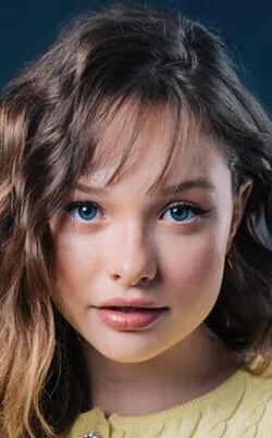 Фотография актёра Зои Маргарет Коллетти (Zoe Colletti)