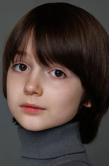 Фотография актёра Максим Матузный