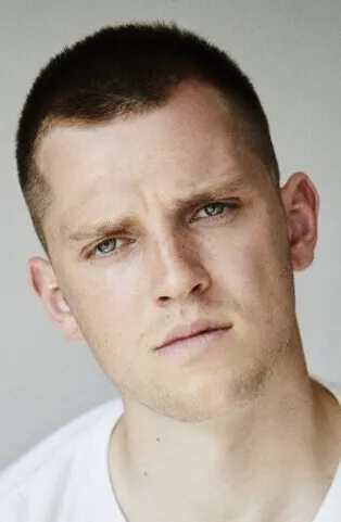 Фотография актёра Энно Требс (Enno Trebs)