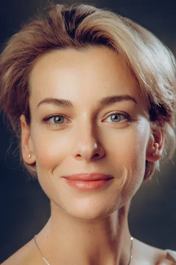 Фотография актёра Елена Лотова