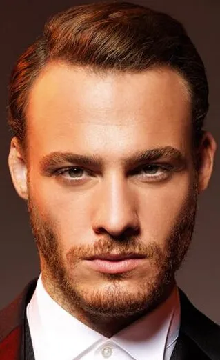 Фотография актёра Керем Бюрсин (Kerem Bürsin)