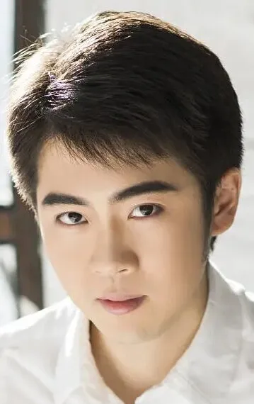 Фотография актёра Ян Тяньсян (Yang Tianxiang)