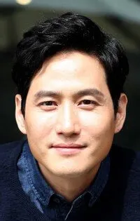 Фотография актёра Пак Хэ-джун (Park Hae-joon)