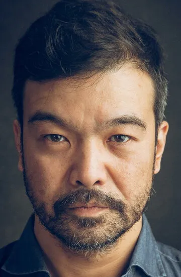 Фотография актёра Азиз Бейшеналиев