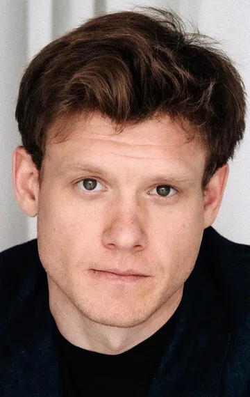 Фотография актёра Виктор Хориняк