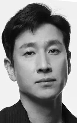 Фотография актёра Ли Сон-гюн (Lee Seon-gyoon)