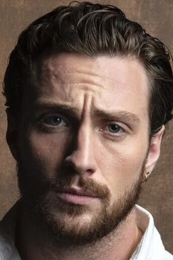 Фотография актёра Аарон Тейлор-Джонсон
